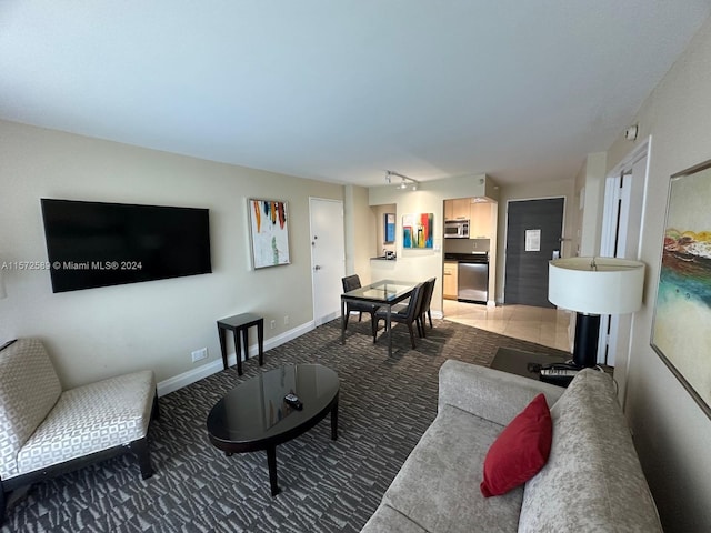 living room with carpet floors