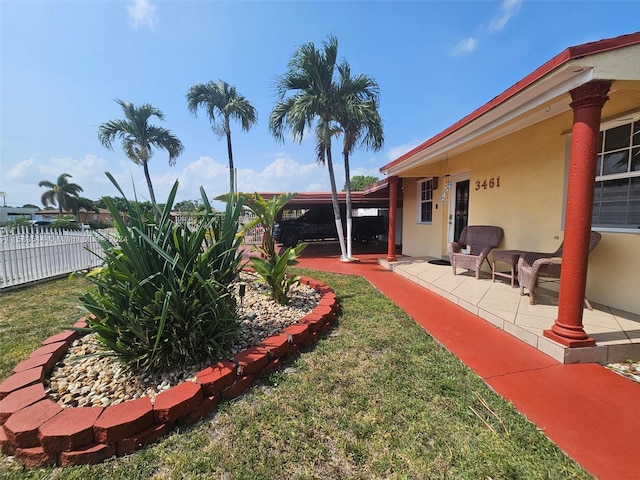 view of yard with a patio area