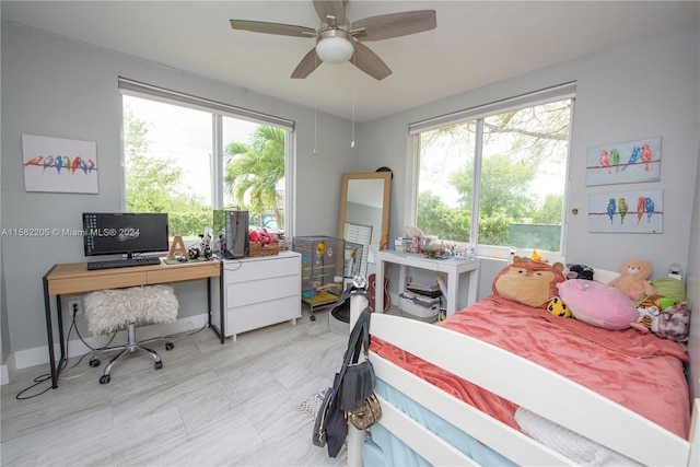 bedroom with ceiling fan