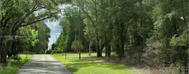 Listing photo 2 for 2235 W Main St, Inverness FL 34452