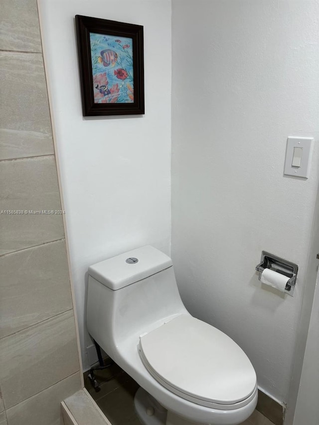 bathroom with toilet