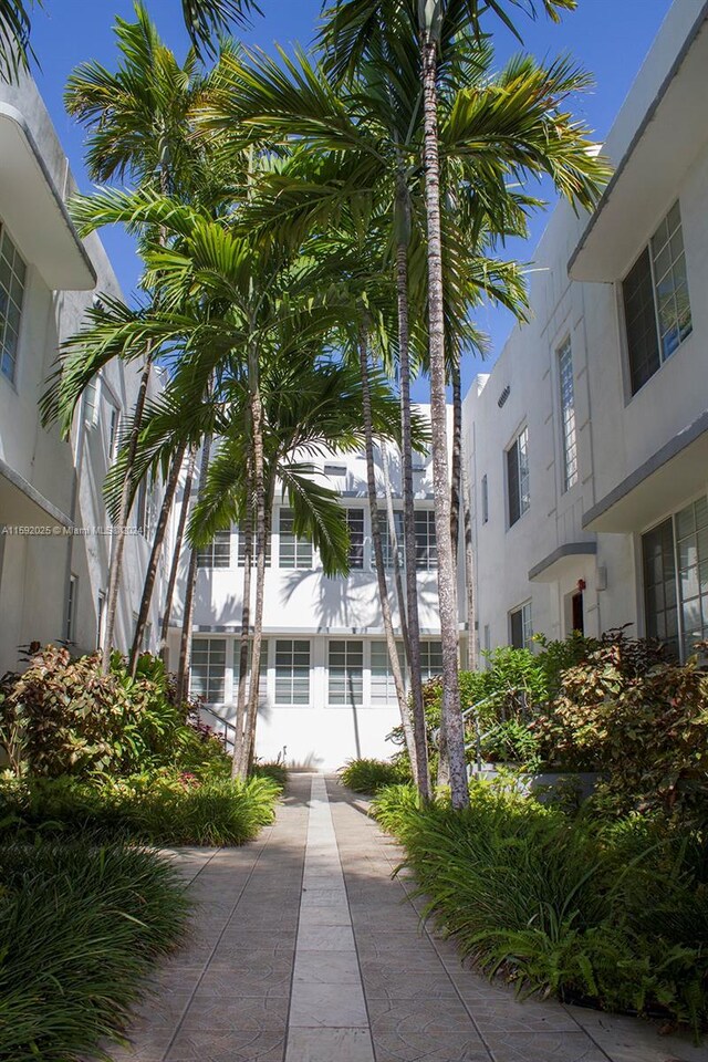 1000 Meridian Ave Unit 2, Miami Beach, FL 33139 - photo 1