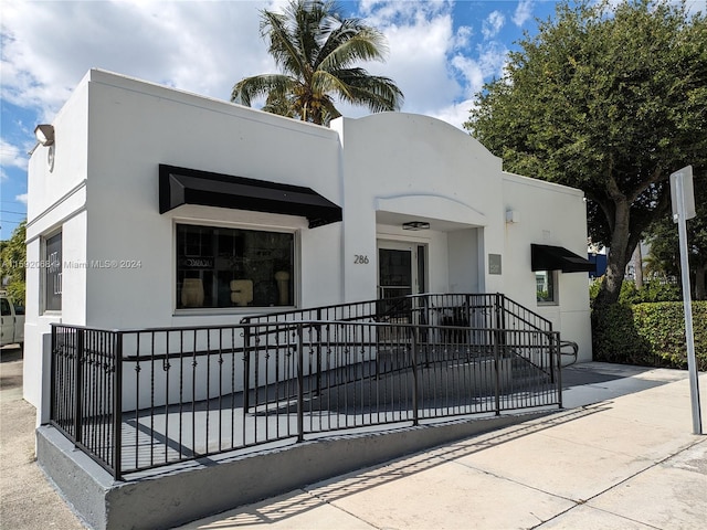 Listing photo 3 for 3886 Biscayne Blvd, Miami FL 33137