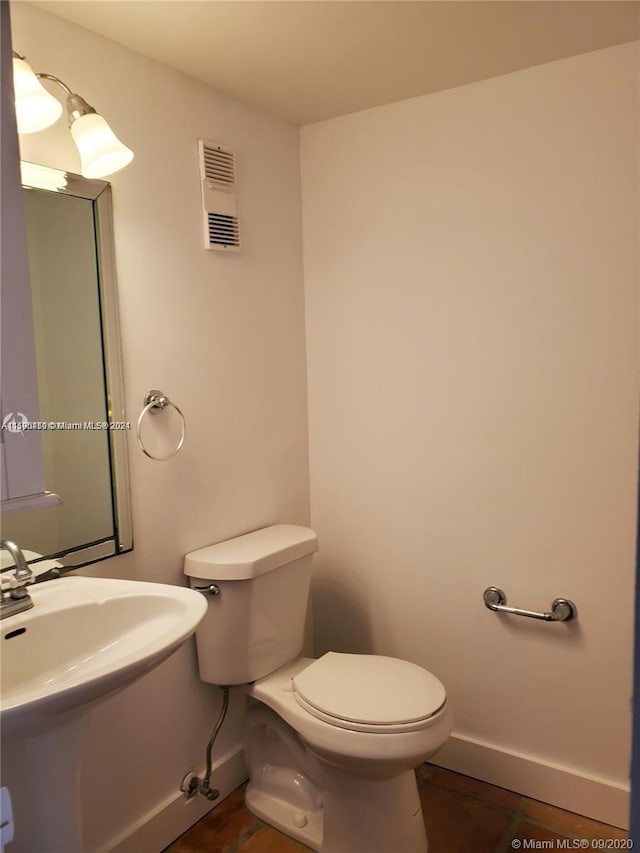 bathroom with toilet