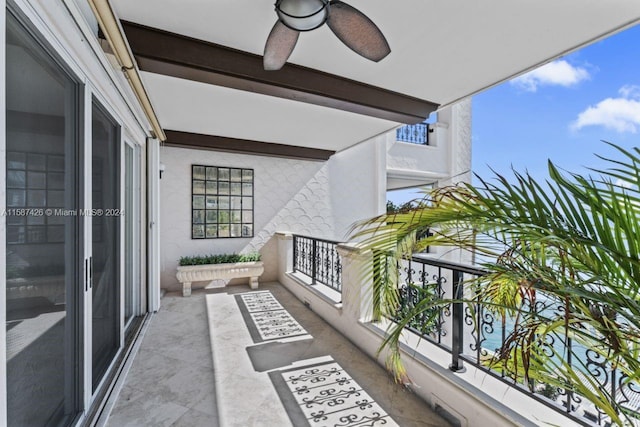 balcony with ceiling fan