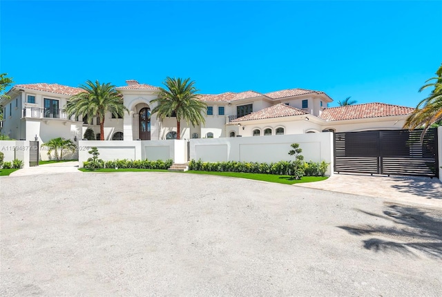 view of mediterranean / spanish-style home