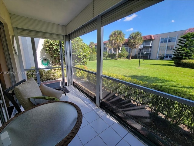 view of sunroom / solarium