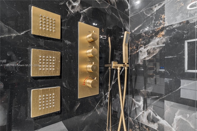 room details featuring walk in shower