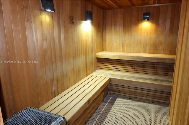 view of sauna / steam room