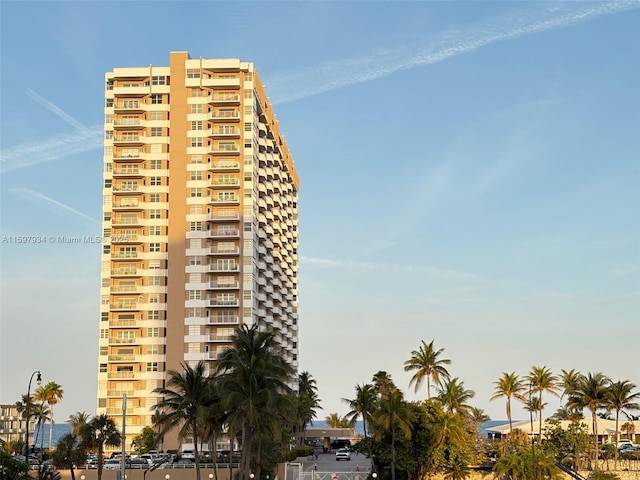 1965 S Ocean Dr Unit 2F, Hallandale Beach, FL 33009 - view of building exterior