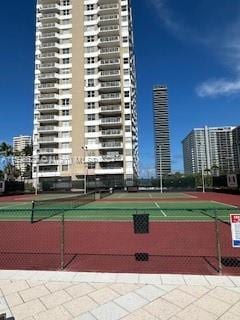 view of sport court featuring a city view