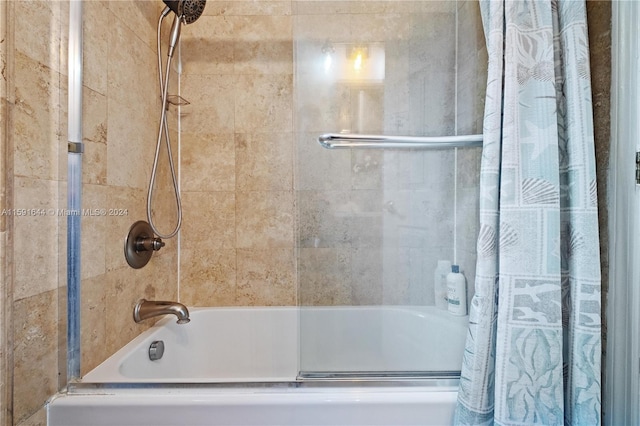 bathroom with shower / tub combo