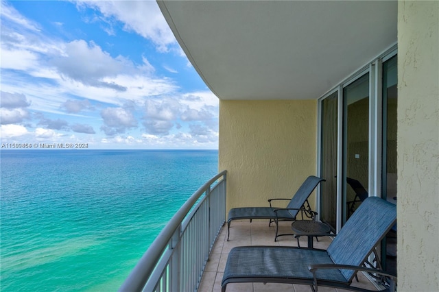 balcony with a water view