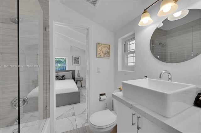 ensuite bathroom featuring a healthy amount of sunlight, visible vents, marble finish floor, and vaulted ceiling