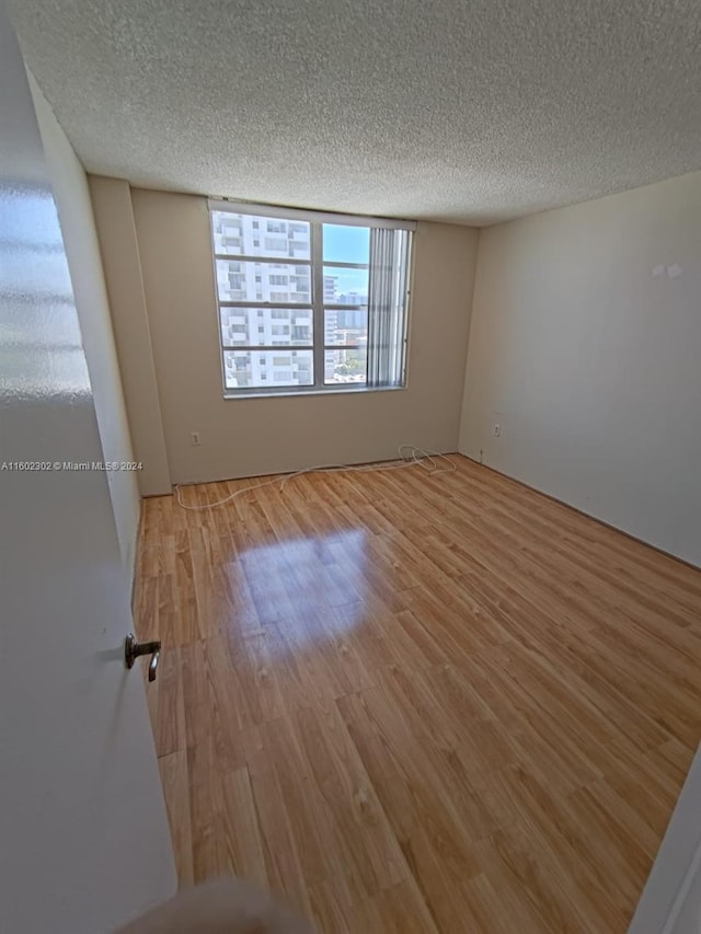 2780 NE 183rd St Unit 1402, Aventura, FL 33160 - photo 8