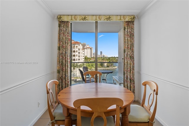 dining room with ornamental molding