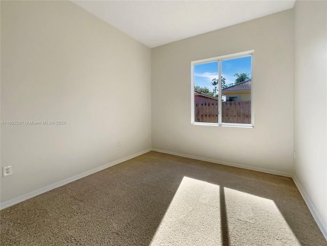 empty room with carpet