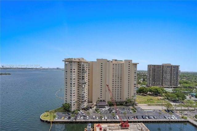 bird's eye view with a water view