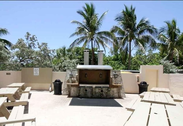 1121 Crandon Blvd Unit D604, Key Biscayne, FL 33149 - view of patio / terrace featuring fence