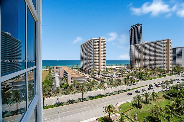 water view featuring a city view