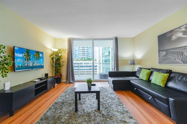 Listing photo 2 for 1200 Brickell Bay Dr Unit 2120, Miami FL 33131