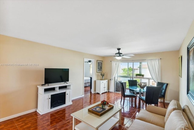 living room featuring ceiling fan