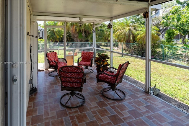 view of sunroom / solarium