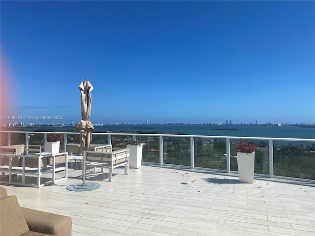 4250 Biscayne Blvd Unit 806, Miami, FL 33137 - view of wooden terrace