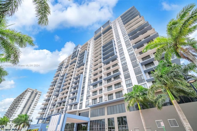 5350 NW 84th Ave Unit 812, Doral, FL 33166 - view of property