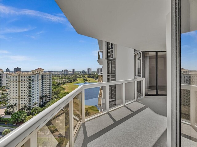 20185 E Country Club Dr Unit 1904, Aventura, FL 33180 - photo 3