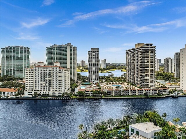 20185 E Country Club Dr Unit 1904, Aventura, FL 33180 - photo 4