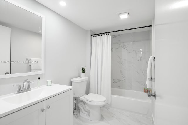 full bathroom featuring vanity, toilet, and shower / bath combo