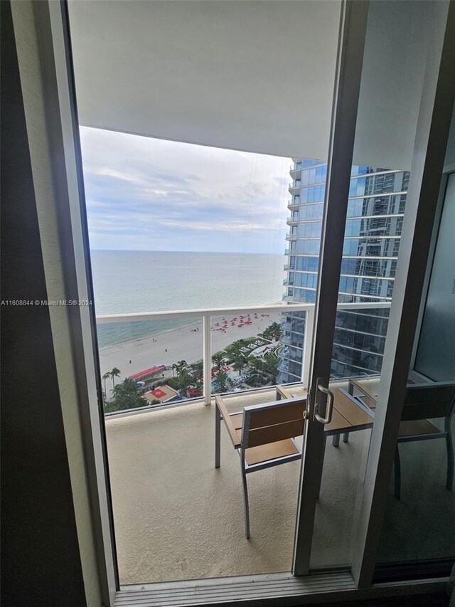 18001 Collins Ave Unit 2610, Sunny Isles Beach, FL 33160 - photo 5