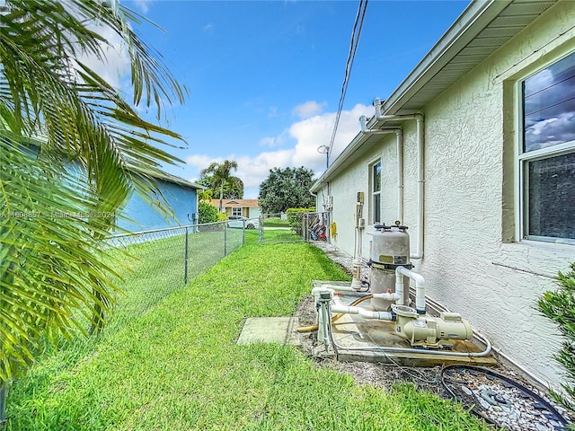 view of yard with a patio area