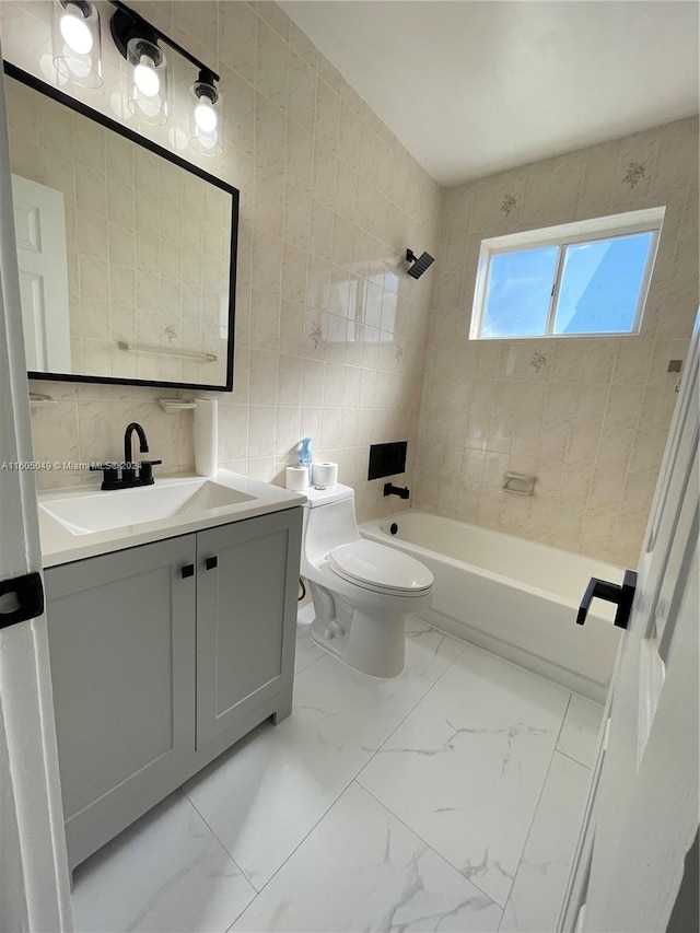 full bathroom featuring backsplash, shower / bathing tub combination, toilet, vanity, and tile walls