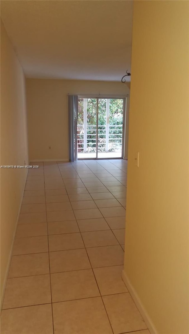 Listing photo 2 for 4354 NW 9th Ave Unit 13-2C, Deerfield Beach FL 33064