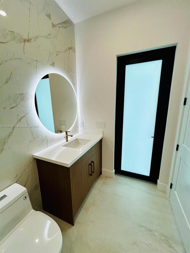 12231 SW 2nd St, Plantation, FL 33325 - bathroom with vanity and toilet