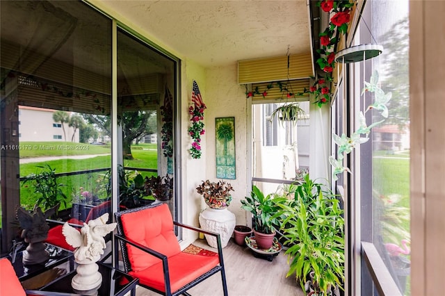 view of sunroom / solarium