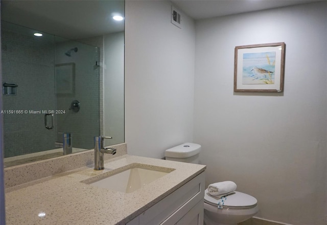 full bath with recessed lighting, toilet, visible vents, a shower stall, and vanity