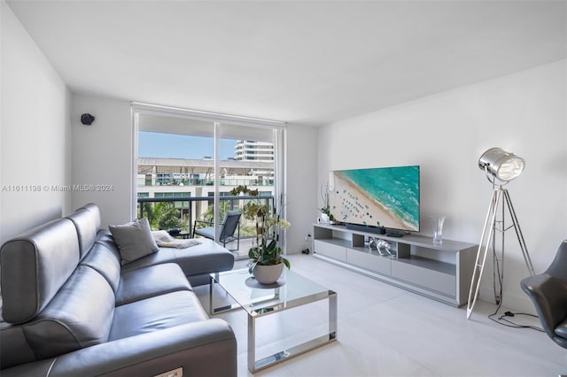 6039 Collins Ave Unit 734, Miami Beach, FL 33140 - view of living room