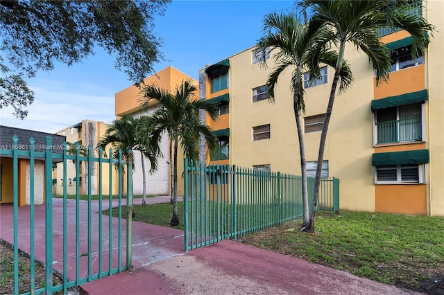 666 W 81st St Unit 226, Hialeah, FL 33014 - photo 17
