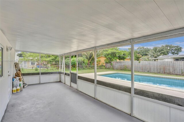 view of unfurnished sunroom