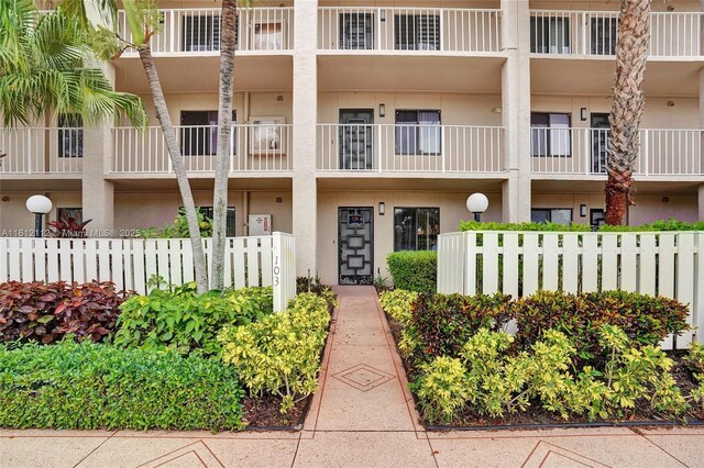 6241 Pointe Regal Cir Unit 103, Delray Beach, FL 33484 - photo 2