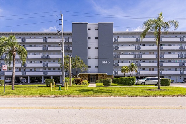 view of building exterior