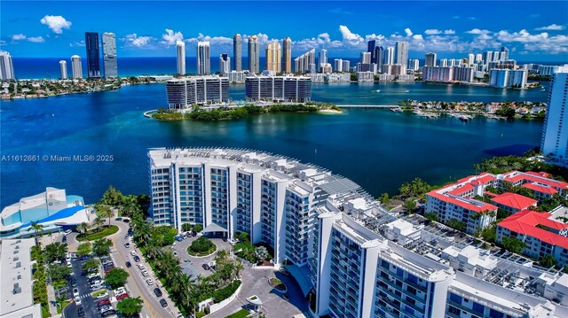 bird's eye view featuring a water view