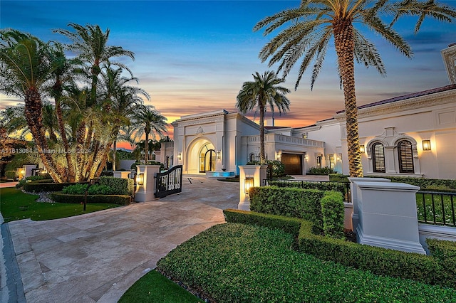 view of mediterranean / spanish-style house