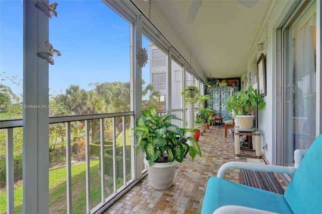 view of sunroom / solarium