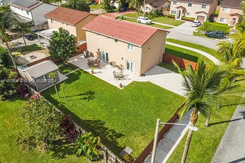 view of birds eye view of property