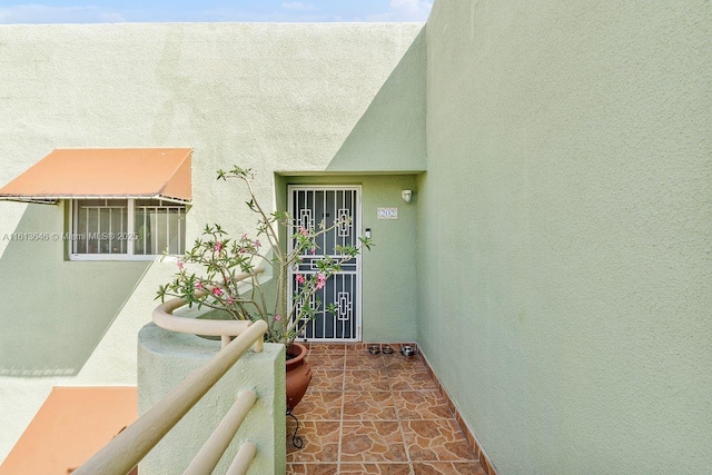 11091 NW 7th St Unit 202, Miami, FL 33172 - property entrance with stucco siding