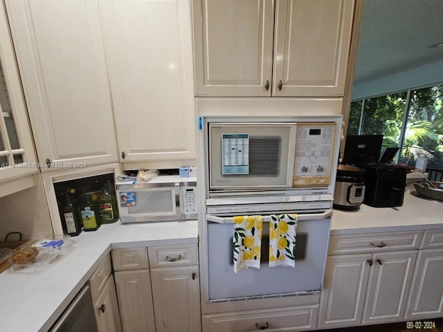 kitchen featuring stainless steel appliances